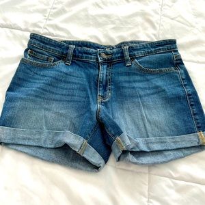 Gap Sexy Boyfriend Denim Shorts Size 4/27